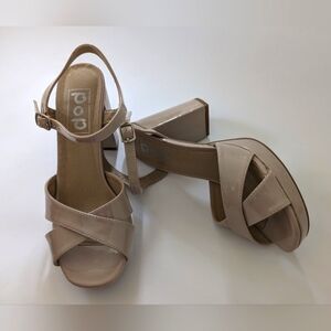 Pop Womans Cultured Heeled Sandals
